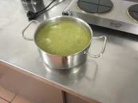 miam une soupe de brocolis