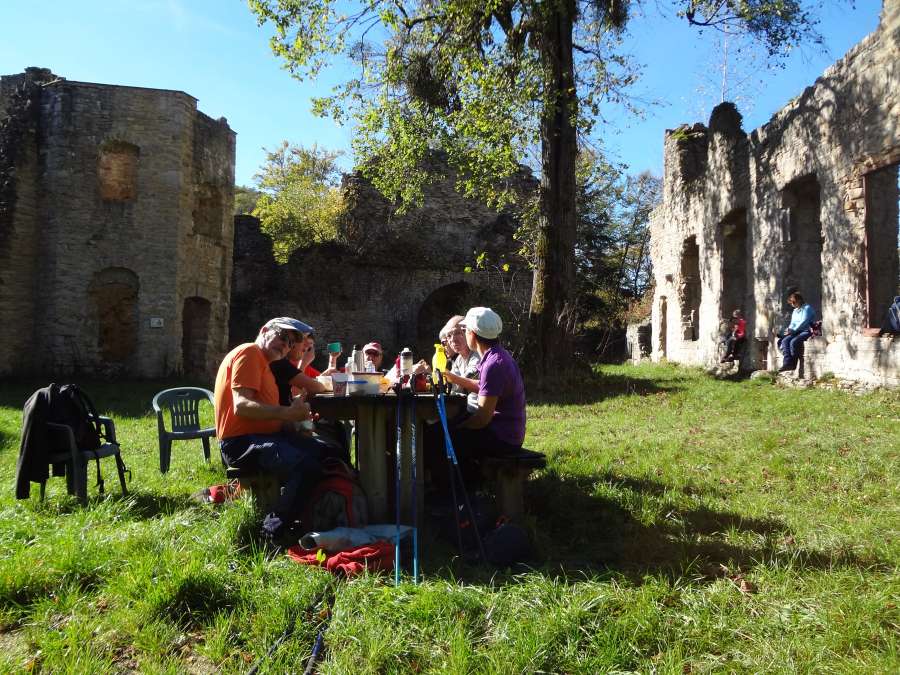 Pique_nique au Château.JPG